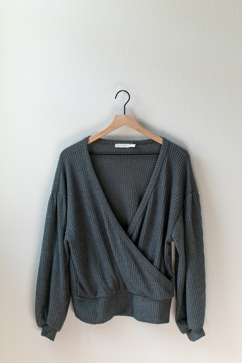 Chey Pullover