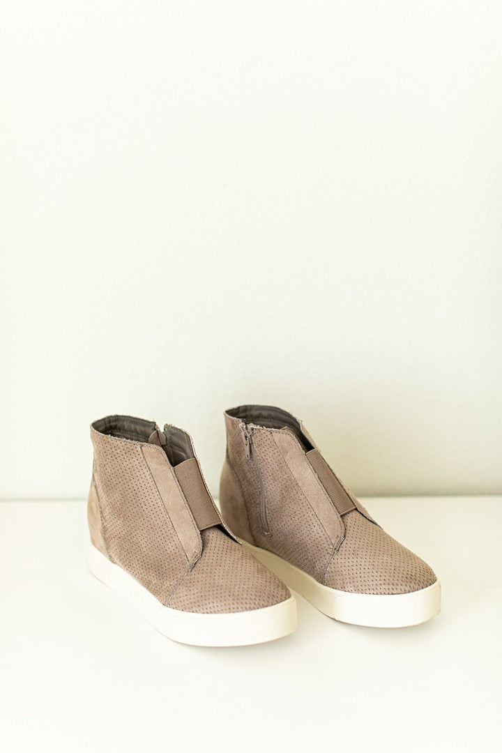 Dalton Sneaker